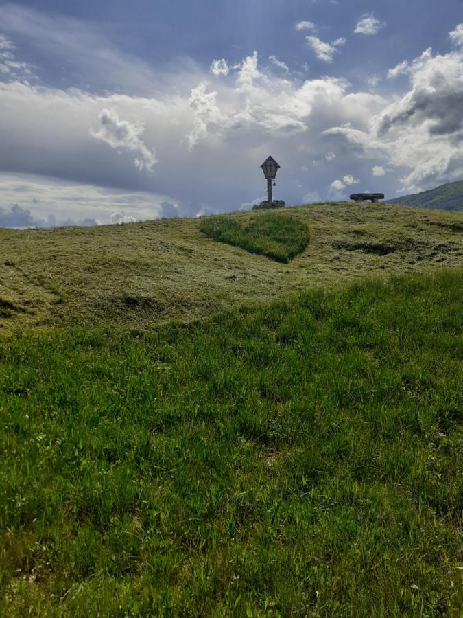 Baita Tana Da L'Ors Villa Forgaria nel Friuli Kültér fotó